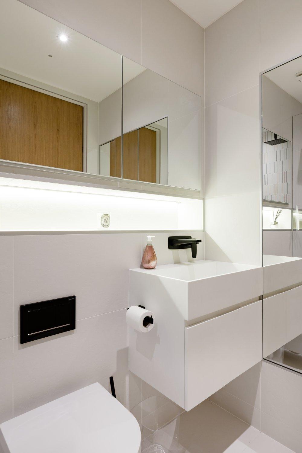 Modern Apartment & Rooms At Charing Cross London Eksteriør billede
